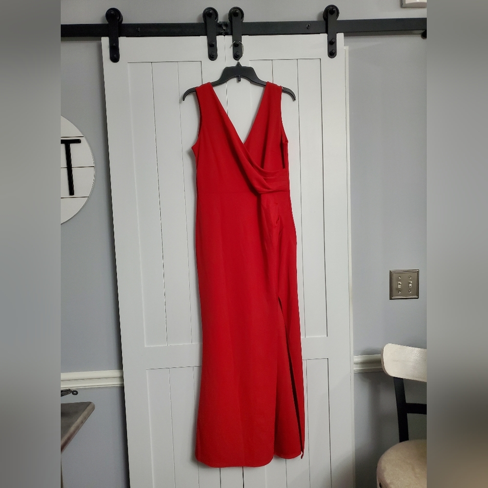 WOOSEA Women Sleeveless V Neck Split Evening Cocktail Long Dress. NEW! 1 FLAW!